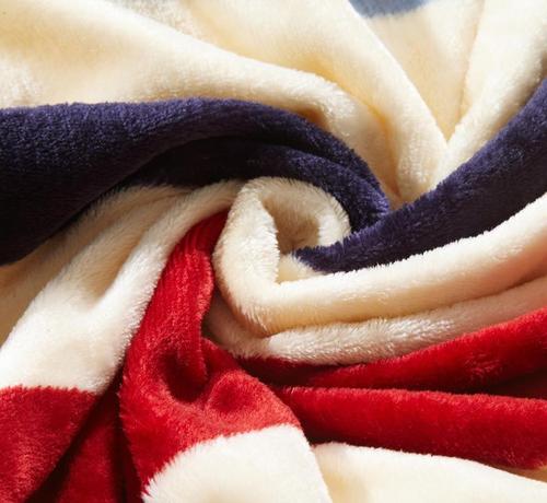  供应产品 崇川区腾远家用纺织品厂 厂家直销雪貂绒毛毯加厚保暖
